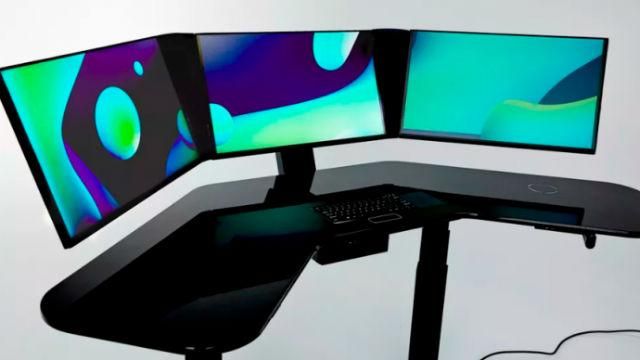Представили очень необычный "умный" стол, который имеет встроенный компьютер