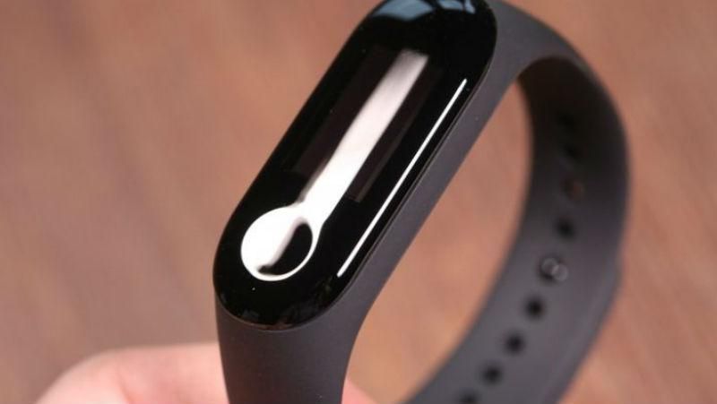 Фітнес-браслет Xiaomi Mi Band 3 вже побив рекорд Фітнес-браслет Xiaomi Mi Band 3 вже побив рекорд