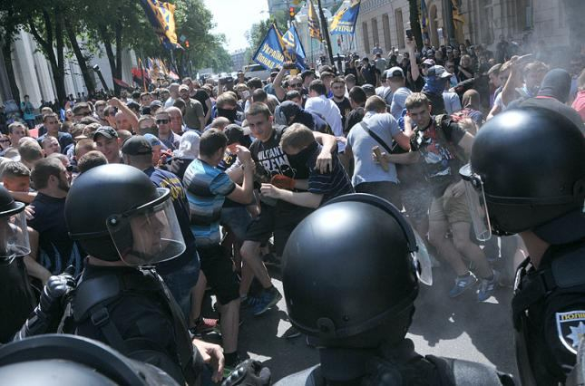 Анонимность порождает безнаказанность, – эксперт об отсутствии идентификации полицейских