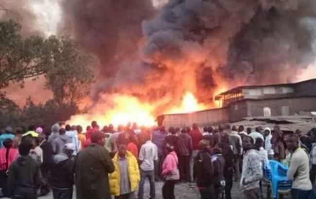 У Кенії через пожежу на ринку загинуло багато людей 