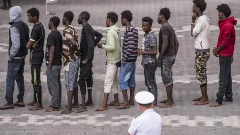 Італія є головним місцем для мігрантів, врятованих від перевантажених човнів з Лівії