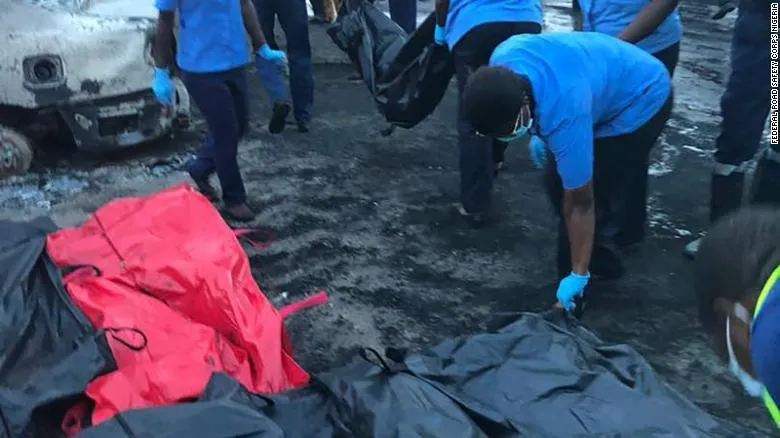 Через вибух нафтовозу загинуло 9 осіб Через вибух нафтовозу загинуло 9 осіб