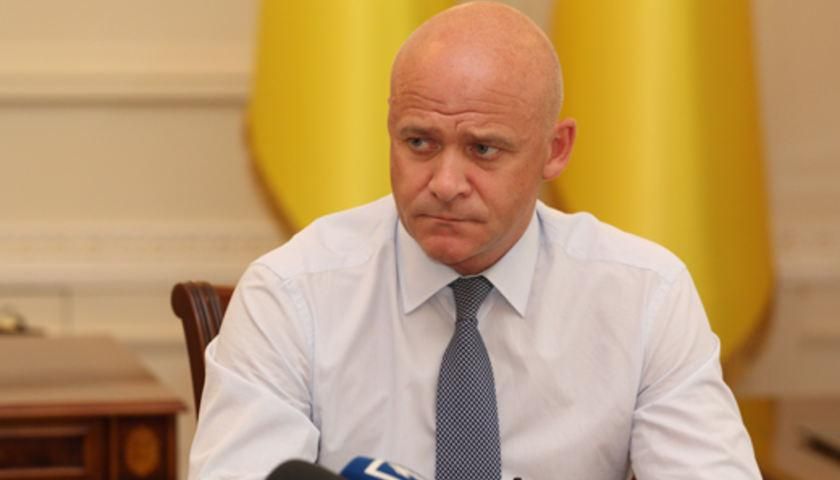 Журналістка розповіла, хто впливає на політику та бізнес в Одесі Журналістка розповіла, хто впливає на політику та бізнес в Одесі