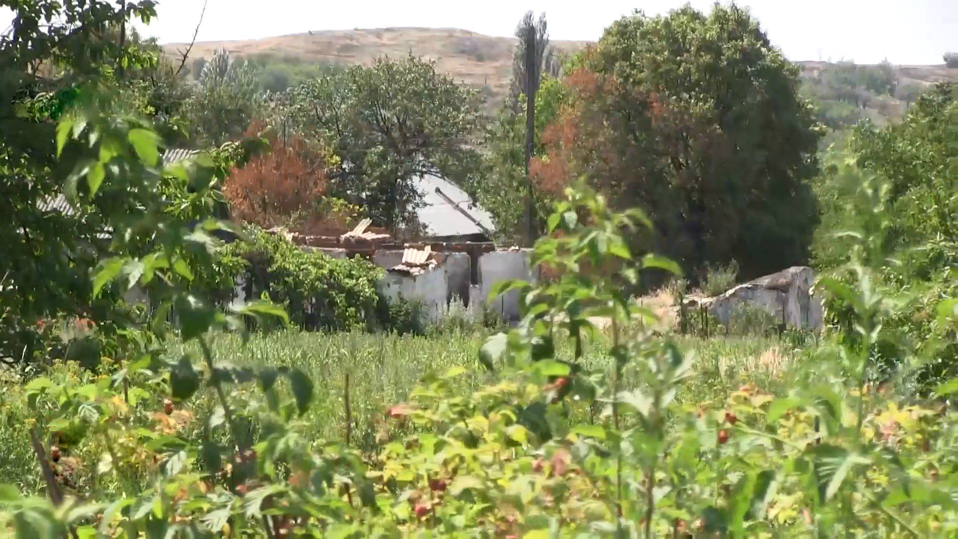 Как враги превращают поселок Пивденное в сплошную пустыню Как враги превращают поселок Пивденное в сплошную пустыню