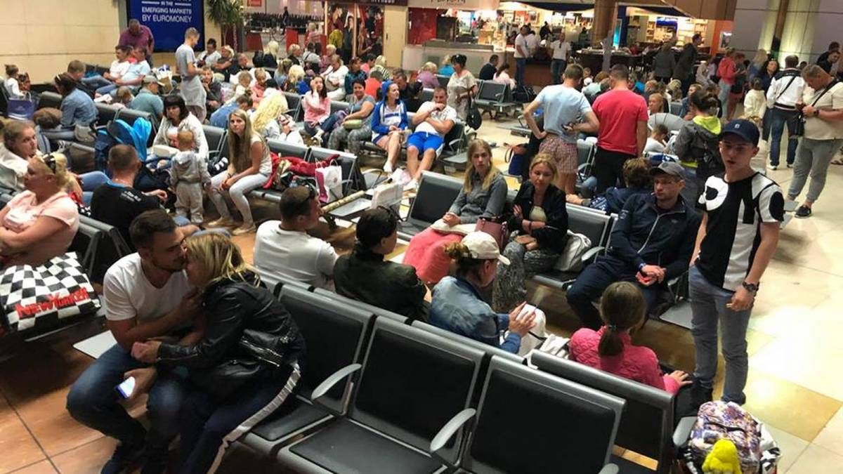 Частина туристів повернулася з Тунісу, – МЗС Частина туристів повернулася з Тунісу, – МЗС