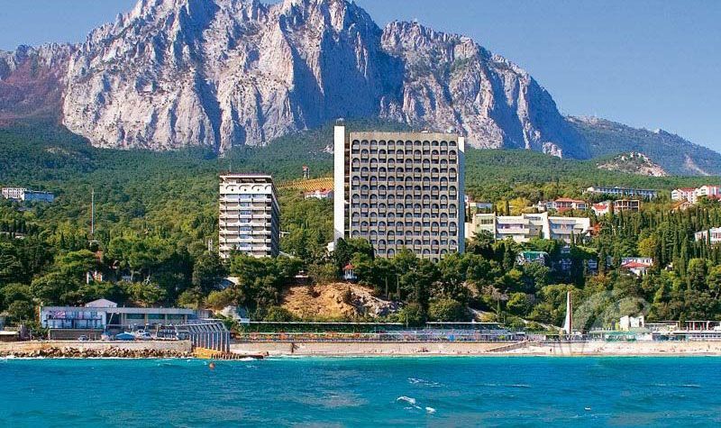 У ГПУ назвали санаторії в окупованому Криму, які належать Україні: перелік У ГПУ назвали санаторії в окупованому Криму, які належать Україні: перелік