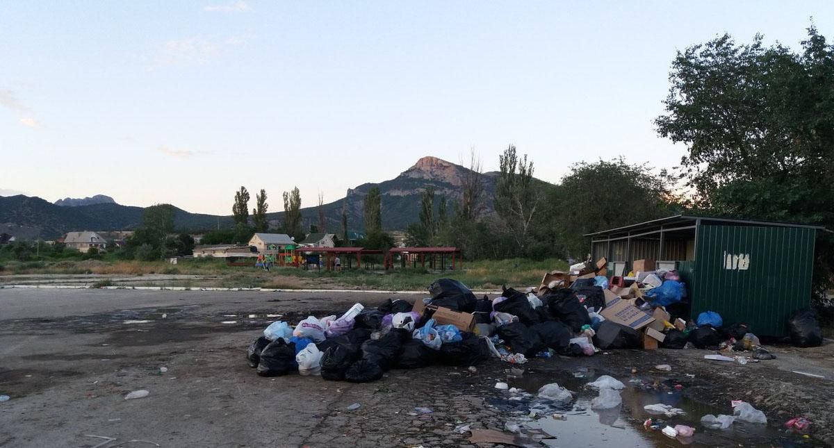 "Это катастрофа": в сети показали шокирующие фото с курортов оккупированного Крыма