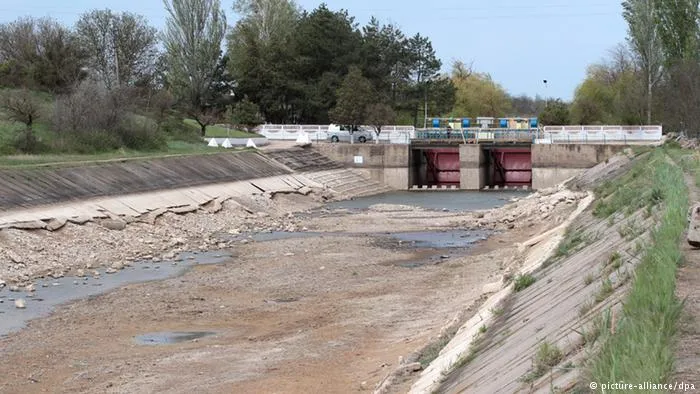 Анексія Криму, Кримський міст 