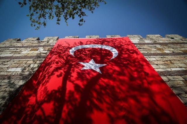 Нажим на демократию: в Турции зарегистрировали законопроект, который ограничивает права граждан