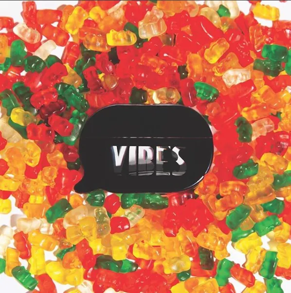 аромат кім кардашян вібрації аромат кім кардашян вібрації