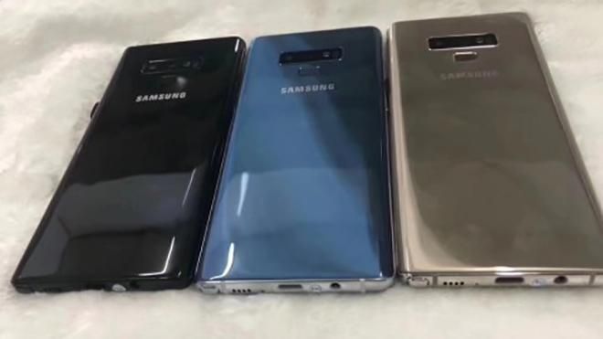 Фейкові Samsung Galaxy Note9 з'явилися раніше оригінальних смартфонів Фейкові Samsung Galaxy Note9 з'явилися раніше оригінальних смартфонів