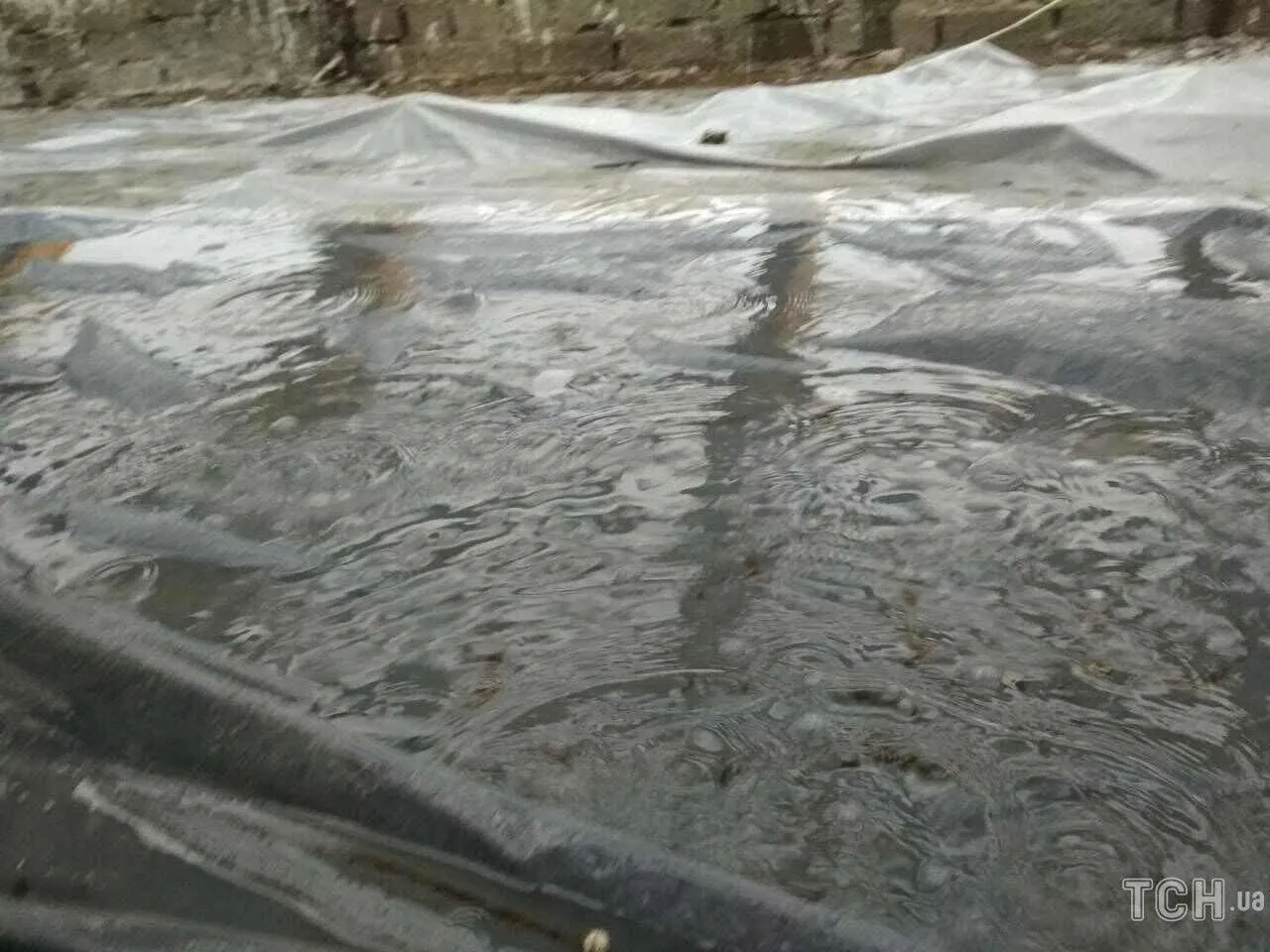 Школа, Київщина, затопило, негода, підрядник, скандал Школа, Київщина, затопило, негода, підрядник, скандал