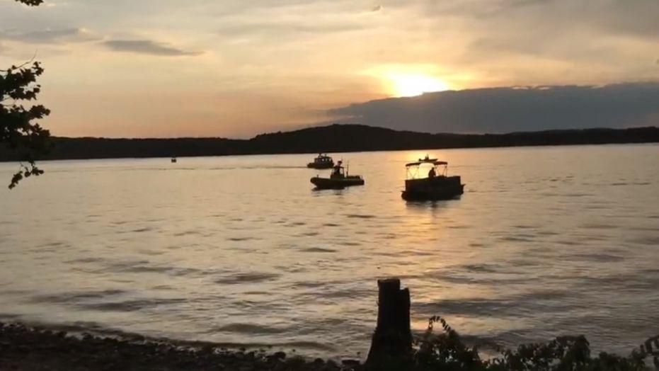 На озері в американському штаті Міссурі перевернувся човен: щонайменше 11 загиблих