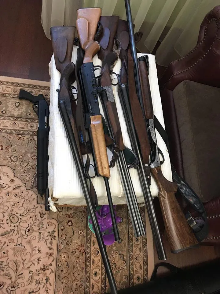 В квартирі затриманого організатора групи знайшли боєприпаси В квартирі затриманого організатора групи знайшли боєприпаси