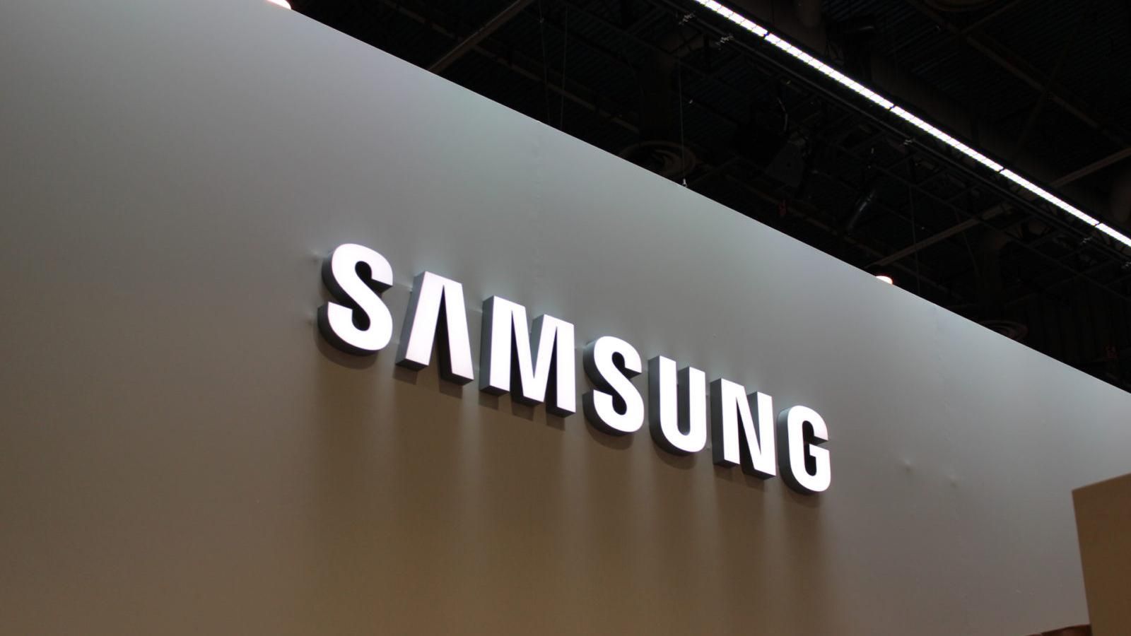 Samsung може об'єднати дві популярні лінійки смартфонів Samsung може об'єднати дві популярні лінійки смартфонів