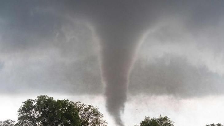 Штат Айова в США атаковало жуткое торнадо: фото и видео