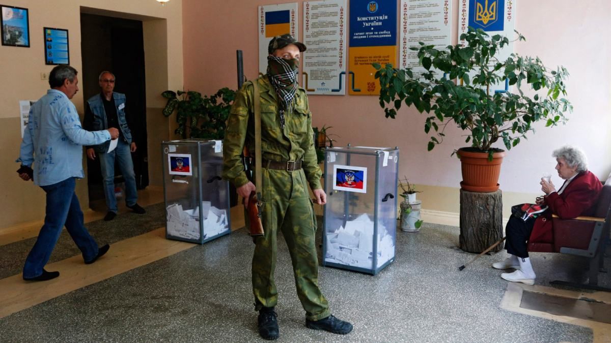 Посол объяснил, при каких условиях возможен референдум на Донбассе Посол объяснил, при каких условиях возможен референдум на Донбассе