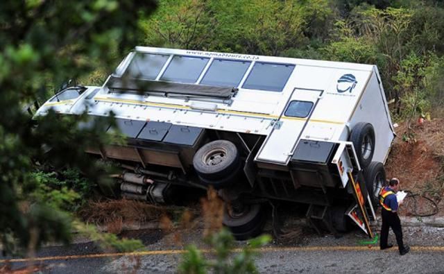 Война таксистов в ЮАР: количество жертв возросло Война таксистов в ЮАР: количество жертв возросло