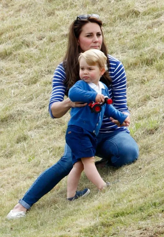 день рождения принца Джорджа день рождения принца Джорджа