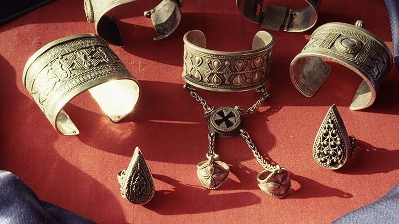 У Казахстані науковці виявили коштовності, датовані 8 століттям до нашої ери