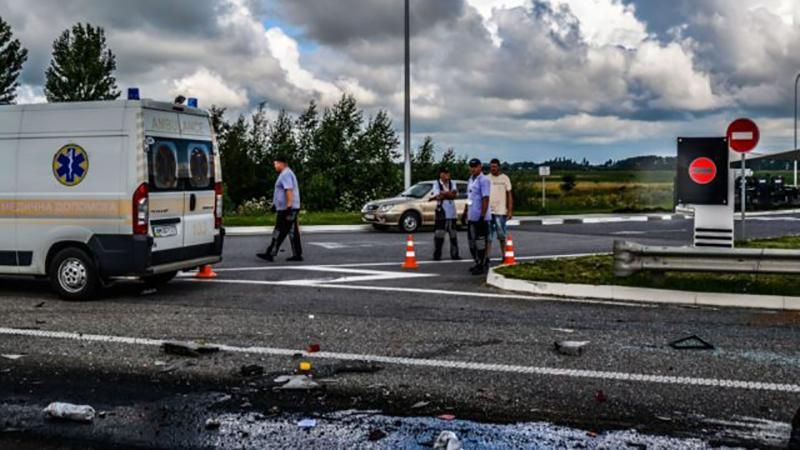 Смертельна ДТП під Житомиром: опубліковано моторошне відео перших хвилин після аварії (21+)