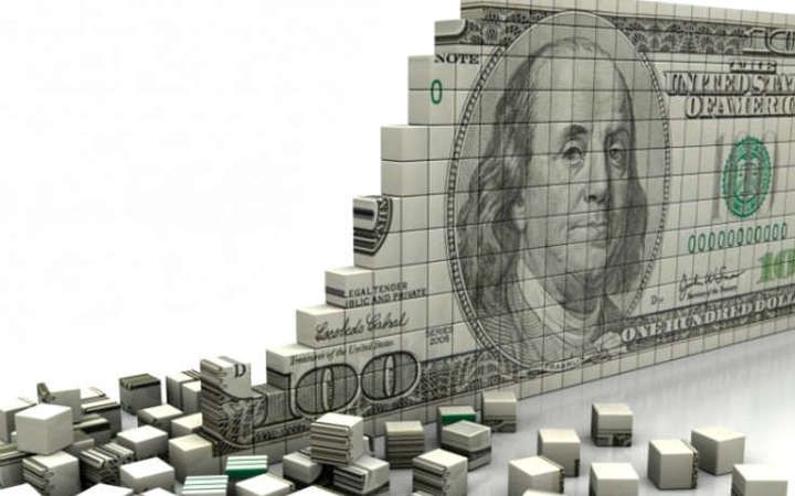 Курс доллара в Украине на этой неделе несколько снизится: эксперты объяснили причины