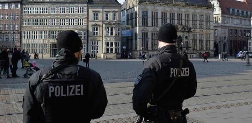 Облили горючей жидкостью и подожгли: в Берлине совершили нападение на бездомных Облили горючей жидкостью и подожгли: в Берлине совершили нападение на бездомных