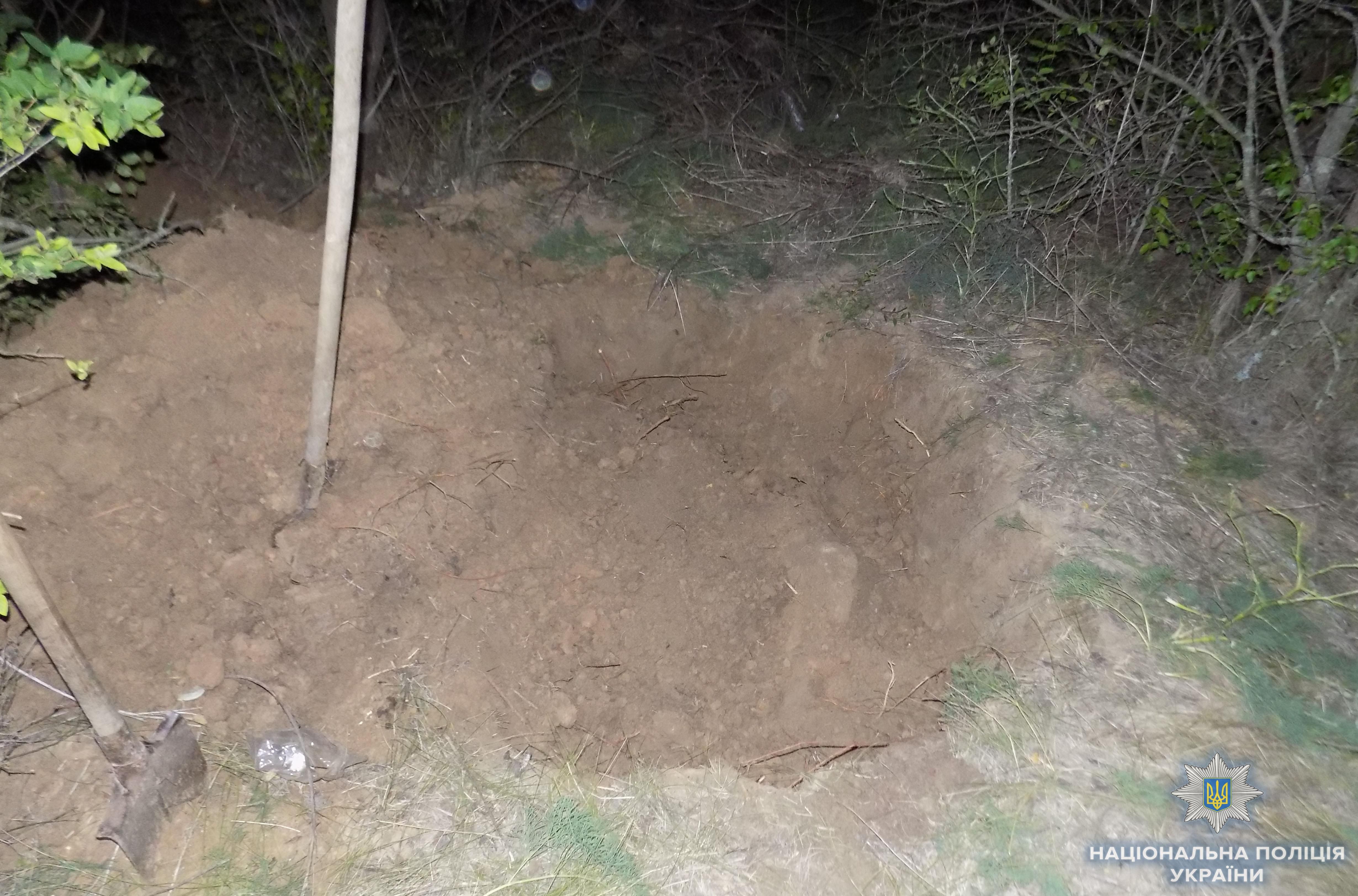 Бывшего судью, пропавшего три месяца назад в Херсоне, убийца закопал в одном из районов области