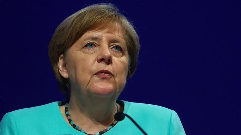Меркель обговорила з Лавровим ситуацію на сході України