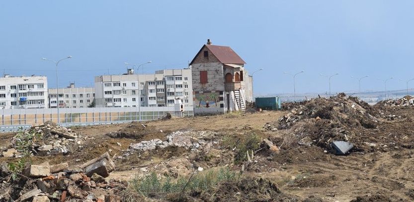 Окупанти відзначилися шокуючим вчинком через Кримський міст: промовисті фото та відео Окупанти відзначилися шокуючим вчинком через Кримський міст: промовисті фото та відео