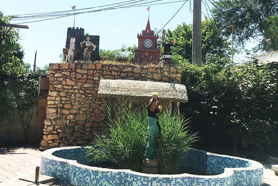 Паркан у Євпаторії