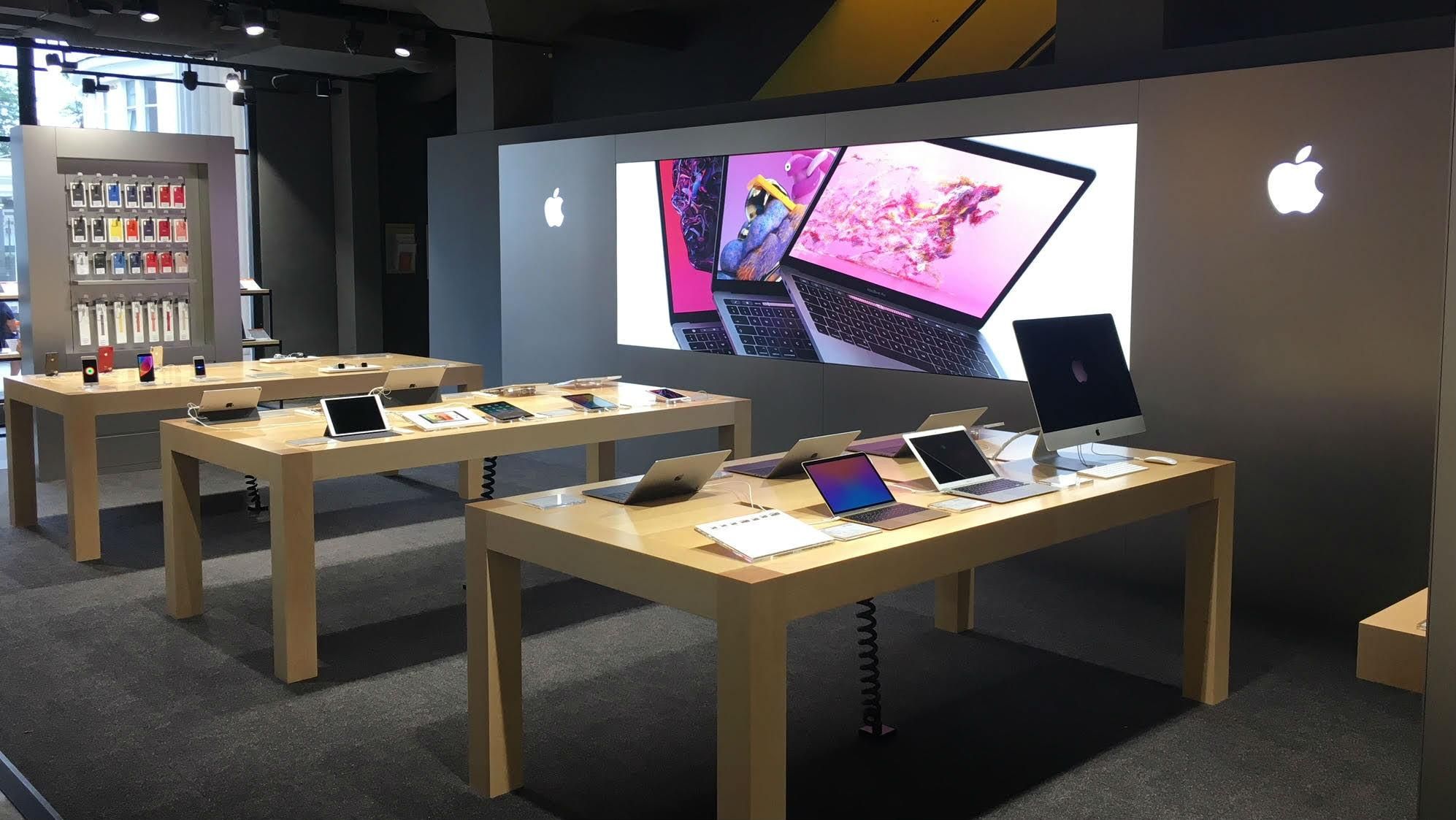 В Украине откроется первая официальная Apple Shop зона