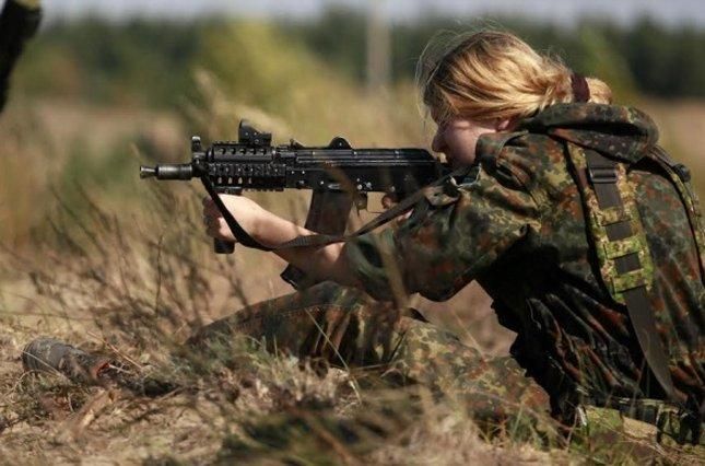 Война на Донбассе: как украинские женщины принуждают оккупантов к миру