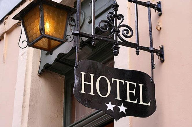 Кабмин возобновил присвоение звезд украинским отелям