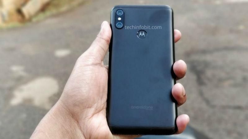 Смартфон Motorola One Power получил очень мощную батарею Смартфон Motorola One Power получил очень мощную батарею