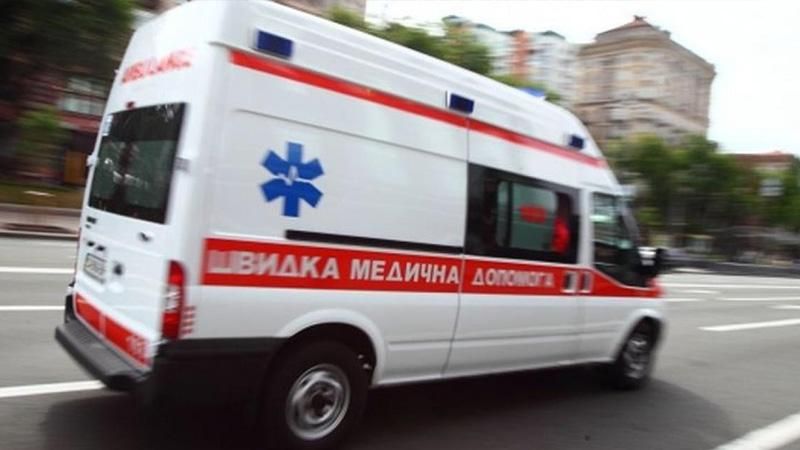 В Днепре девочка выпала из окна восьмого этажа