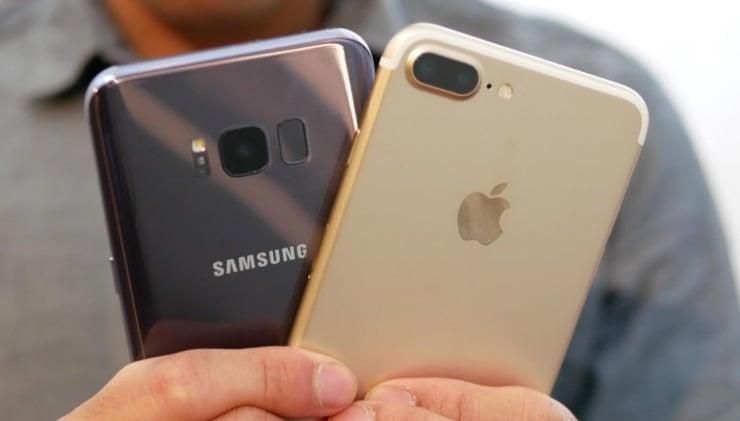 Что не так с iPhone X: порция забавных видео от Samsung