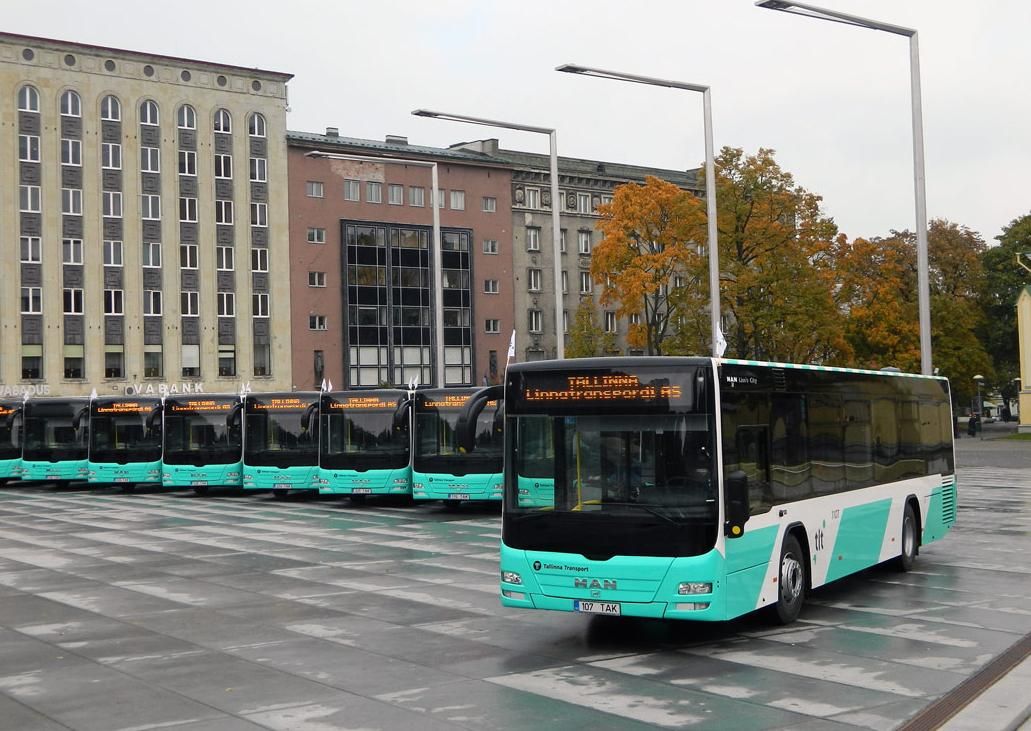 В Естонії скасували плату в автобусах