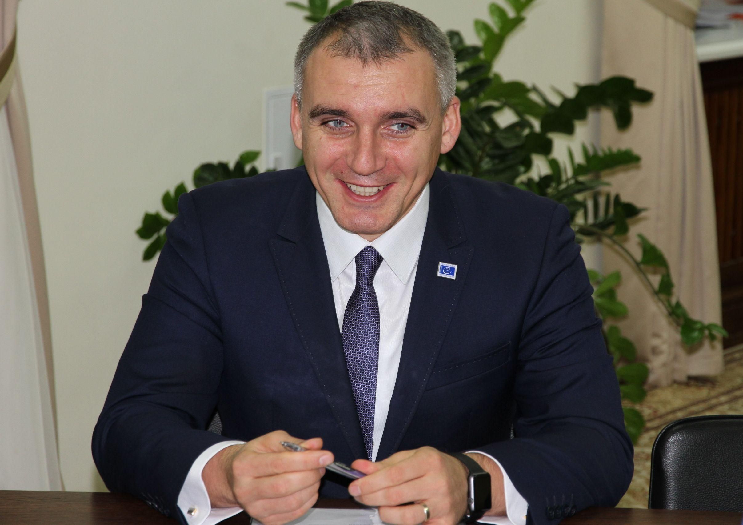 Олександр Сєнкевич повернув собі посаду міського голови Миколаєва