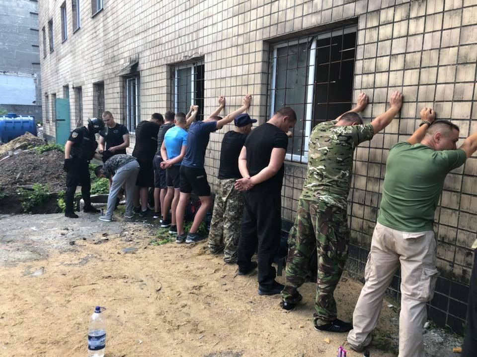 В Одесі невідомі захопили підприємство: з'явилися фото