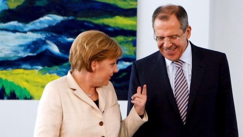 Лавров и Герасимов могли запугивать Меркель, – дипломат