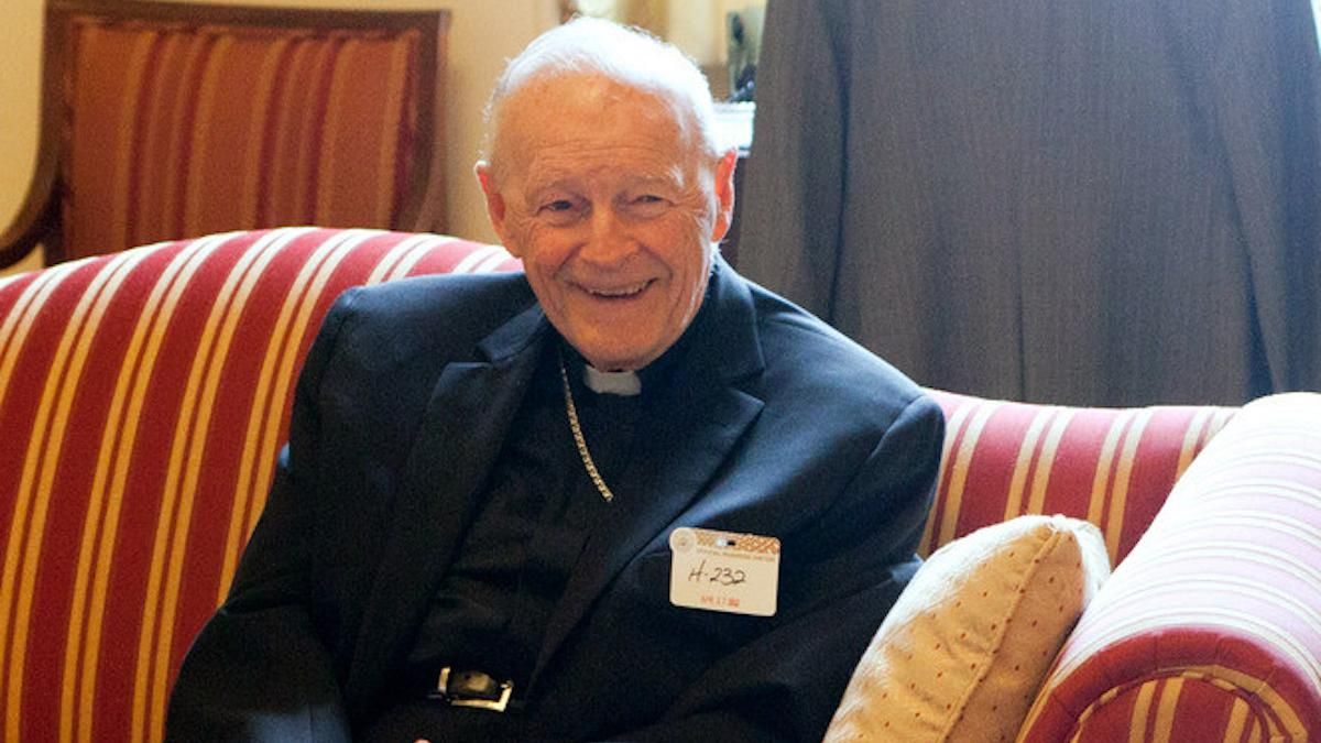 Кардинал римо-католицької церкви в США подав у відставку через сексуальний скандал