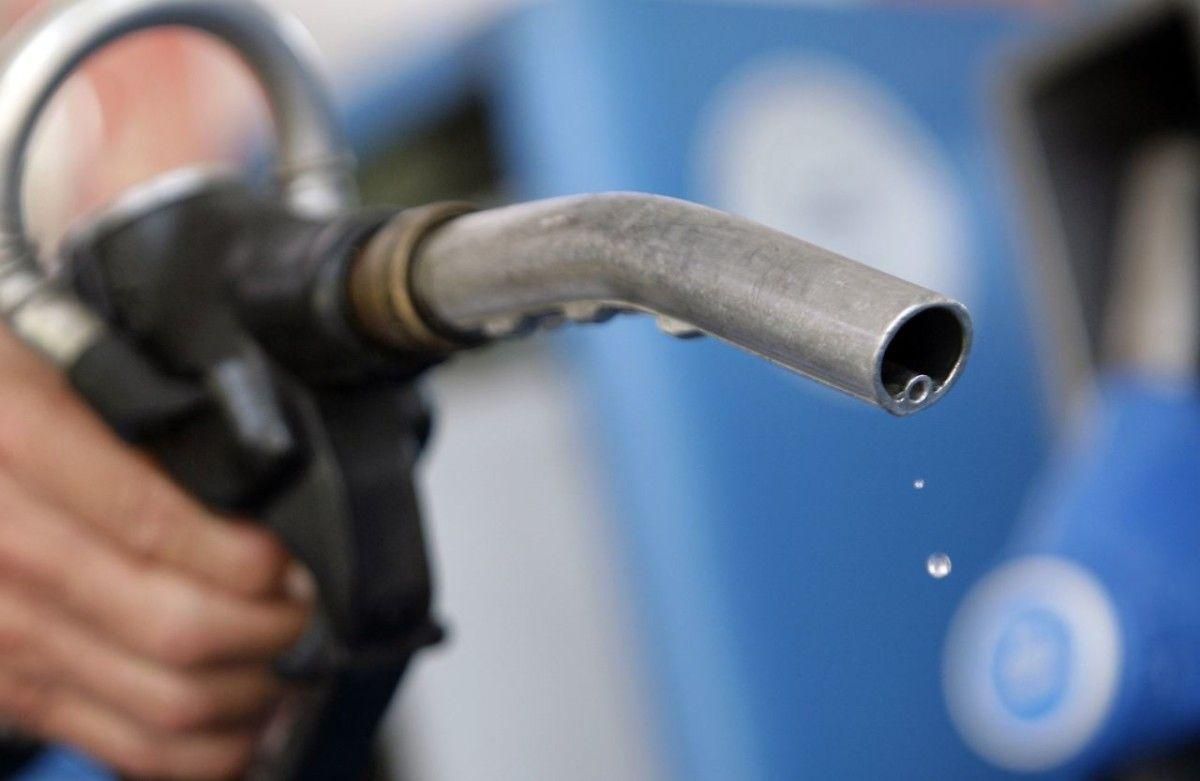 В каких странах мира самый дешевый и самый дорогой бензин: обнародован рейтинг