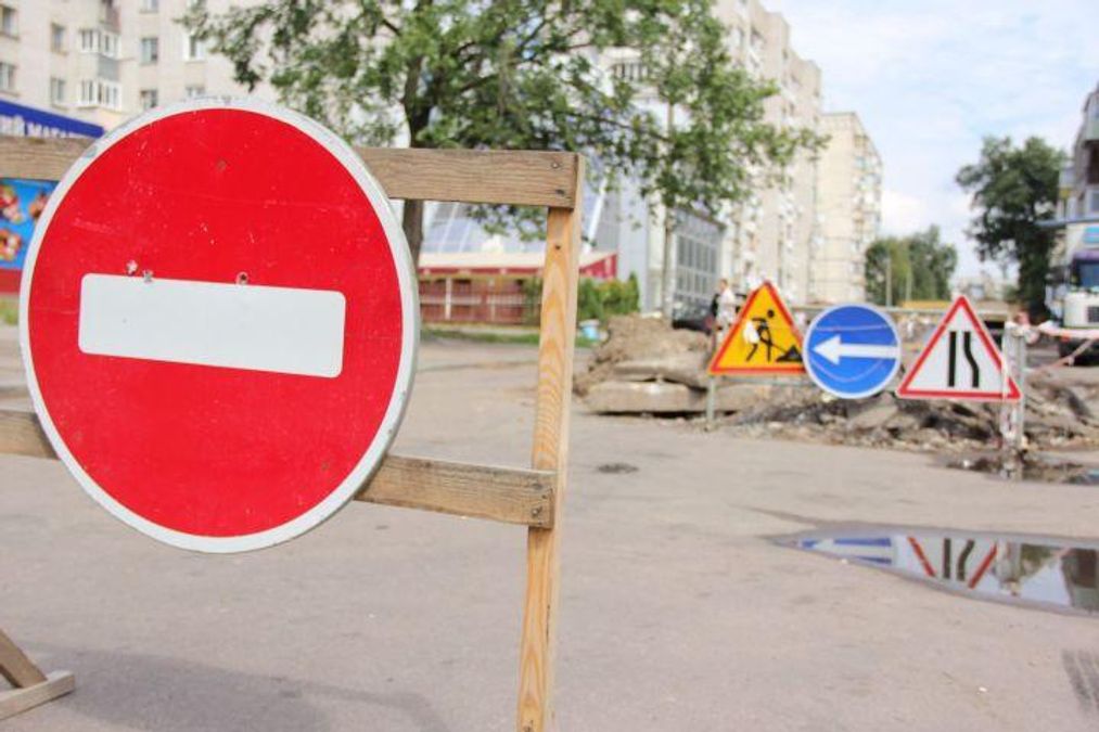 На одній із вулиць Києва обмежать рух транспорту: відома причина На одній із вулиць Києва обмежать рух транспорту: відома причина