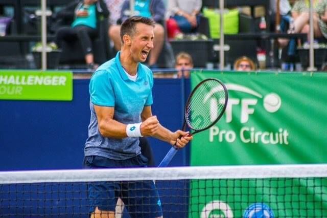 "Летучий" Стаховский похвастался эффектной победой накануне старта на Wimbledon