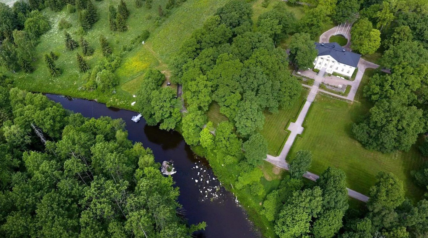 Журналісти показали місце, де зустрінуться Путін і Трамп: фото