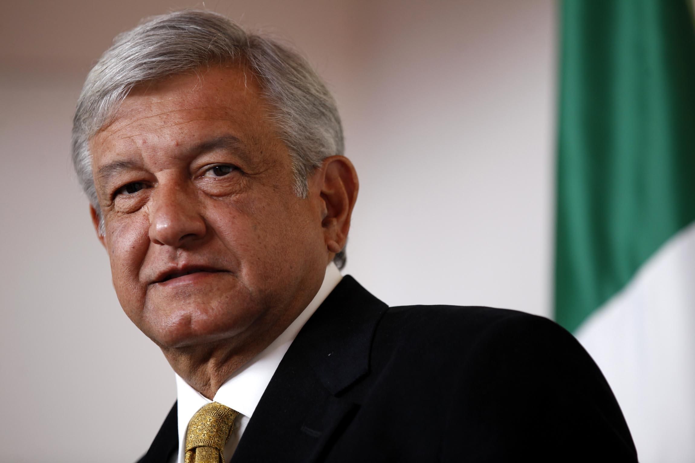 В Мексиці президентом може стати кандидат, якому закидали підтримку Кремля