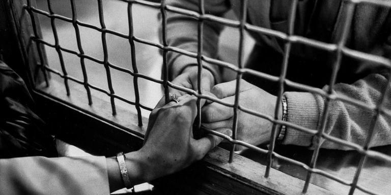 Відомі світові звільнення політв'язнів: як цей досвід може використати Україна Відомі світові звільнення політв'язнів: як цей досвід може використати Україна