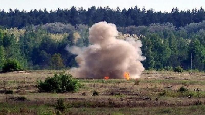 Неизвестная "Третья сила" сделала боевикам на Донбассе неожиданный "сюрприз": яркое видео Неизвестная "Третья сила" сделала боевикам на Донбассе неожиданный "сюрприз": яркое видео