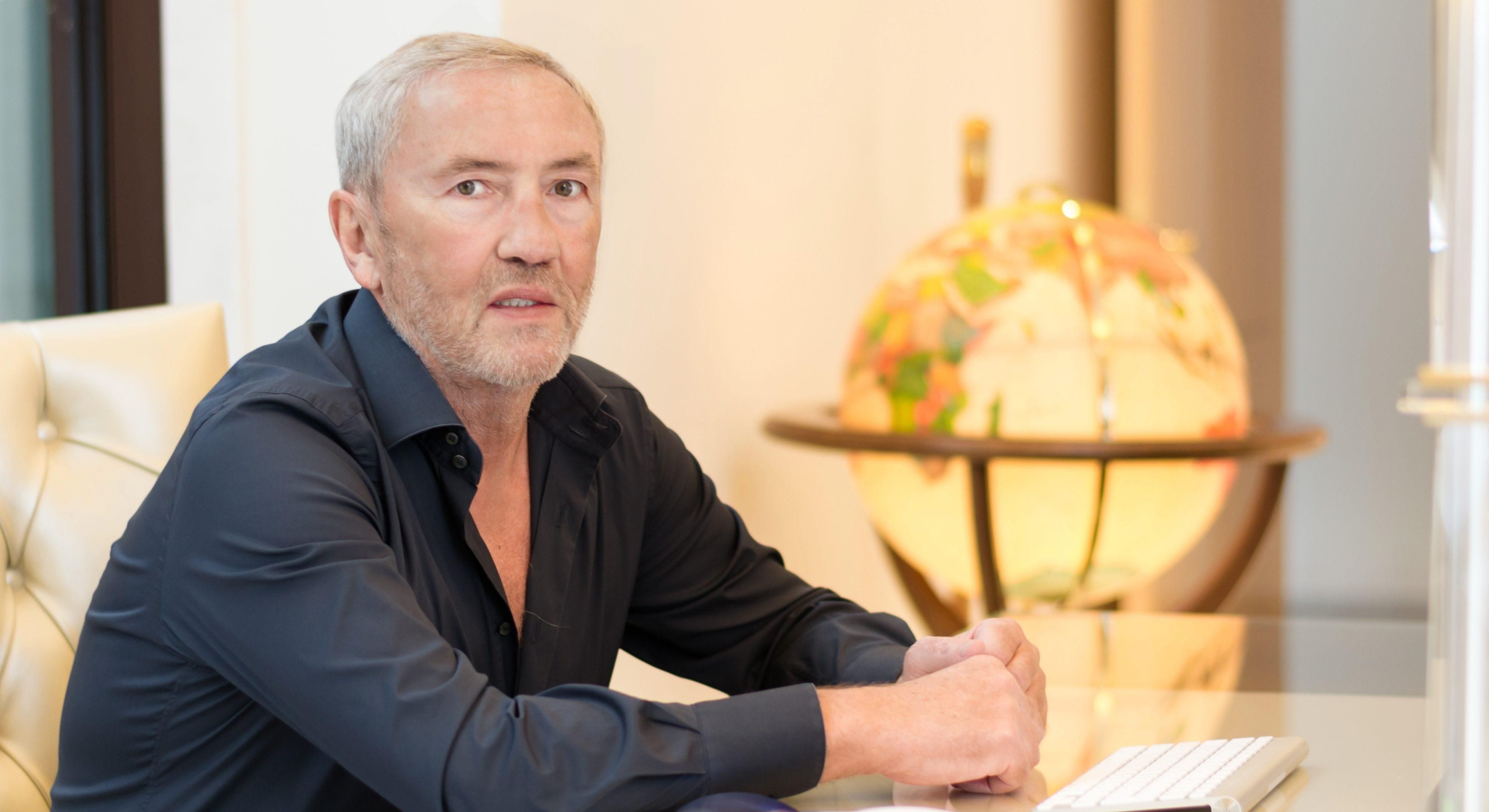 Леоніда Черновецького та його сина викликають на допит в Генпрокуратуру Леоніда Черновецького та його сина викликають на допит в Генпрокуратуру